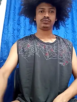 Snapshot of Leunamt chatting on April 2026 08:14:02 PM Leunamt online show from April 2026 08:14:02 PM