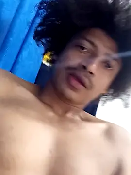 Snapshot of Leunamt chatting on April 2026 06:15:02 AM Leunamt online show from April 2026 06:15:02 AM