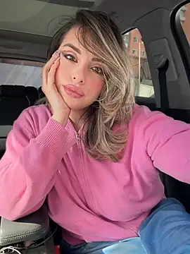 Snapshot of Alirawrz chatting on December 2025 01:23:01 PM Alirawrz online show from December 2025 01:23:01 PM