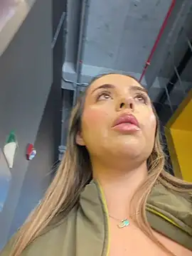 Alirawrz online show from May 2026 04:50:02 PM