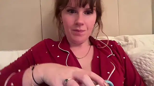 redheadrosie69 online show from November 2025 08:13:02 PM