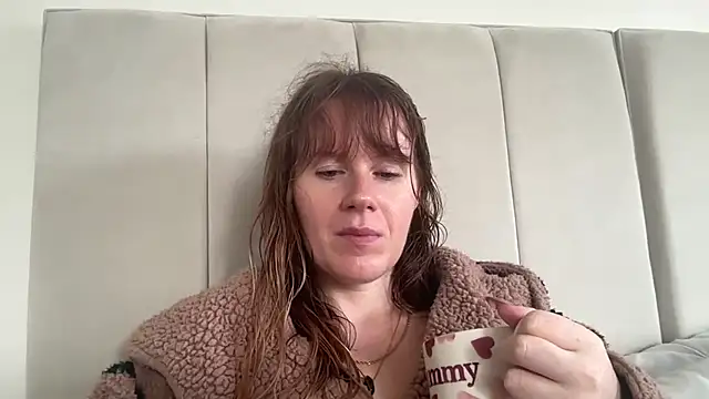 Snapshot of redheadrosie69 chatting on October 2025 09:22:01 AM redheadrosie69 online show from October 2025 09:22:01 AM