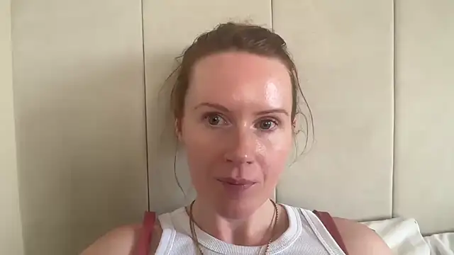 Snapshot of redheadrosie69 chatting on September 2025 11:37:02 AM redheadrosie69 online show from September 2025 11:37:02 AM