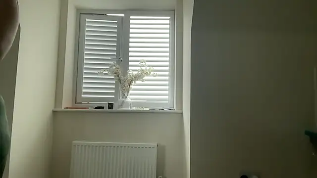 redheadrosie69 online show from March 2026 08:26:33 AM