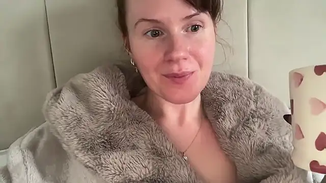 redheadrosie69 online show from January 2026 12:20:02 PM