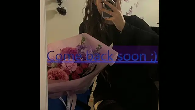 Josephine Kiss online show from March 2026 01:27:01 PM