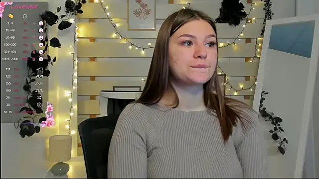 Josephine Kiss online show from March 2026 10:22:01 AM