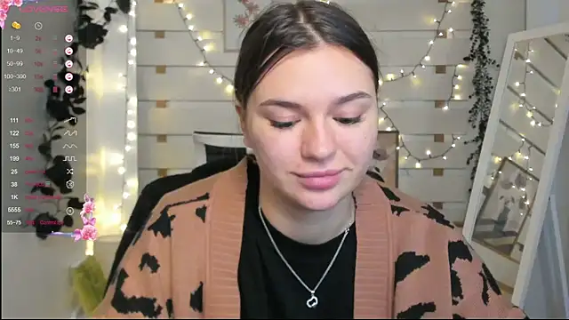 Josephine Kiss online show from January 2026 01:27:01 PM