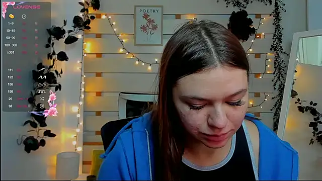 Josephine Kiss online show from February 2026 01:29:02 PM