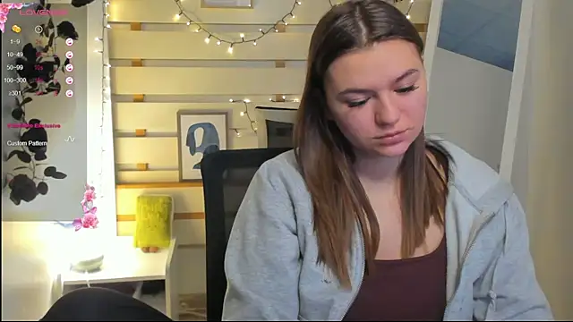 Josephine Kiss online show from March 2026 07:36:01 AM