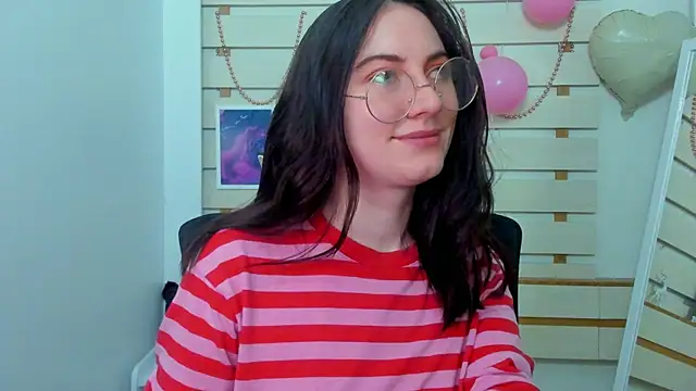 Josephine Kiss online show from February 2025 07:35:01 AM
