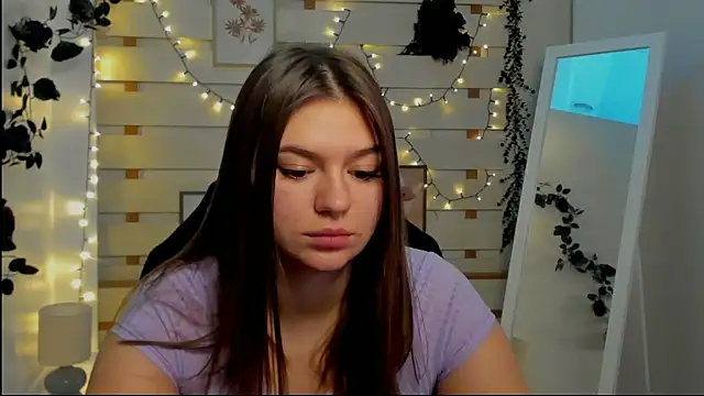 Josephine Kiss online show from February 2026 05:19:01 AM