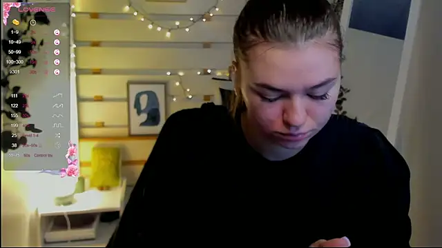 Josephine Kiss online show from February 2026 07:52:01 AM