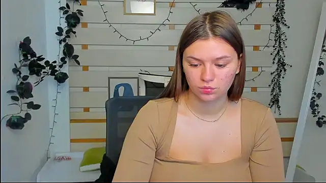 Snapshot of Josephine_Kiss chatting on April 2026 09:24:01 AM Josephine Kiss online show from April 2026 09:24:01 AM
