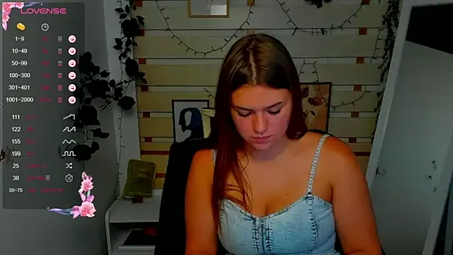 Snapshot of Josephine_Kiss chatting on July 2026 10:50:02 AM Josephine Kiss online show from July 2026 10:50:02 AM