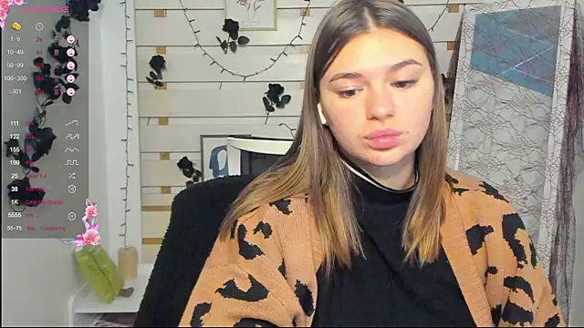 Josephine Kiss online show from October 2025 09:17:01 AM