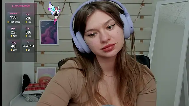 Josephine Kiss online show from March 2025 10:44:01 AM