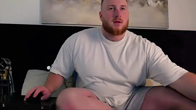 Snapshot of RoddyStill chatting on November 2025 01:00:02 PM RoddyStill online show from November 2025 01:00:02 PM