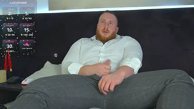 Snapshot of RoddyStill chatting on February 2025 03:31:02 PM RoddyStill online show from February 2025 03:31:02 PM