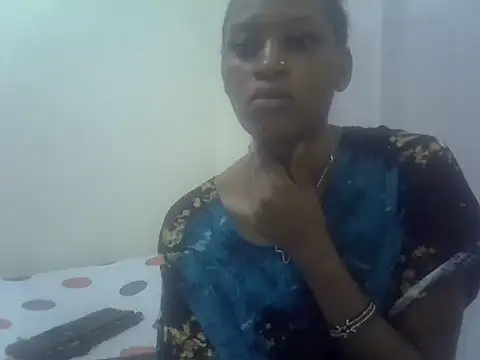 Snapshot of Sweet_Vinkah chatting on November 2025 12:31:02 PM Sweet Vinkah online show from November 2025 12:31:02 PM