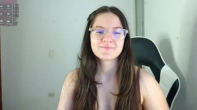 Snapshot of livgomez chatting on March 2026 02:07:01 AM livgomez online show from March 2026 02:07:01 AM