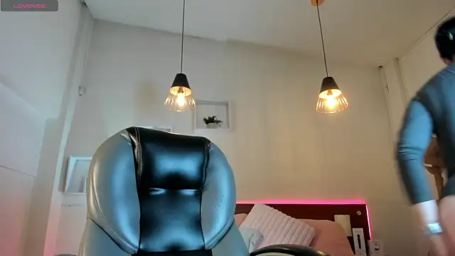 Jayden Jonnes online show from January 2026 12:08:02 PM