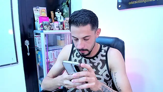 Erick Wall online show from June 2026 03:58:02 AM