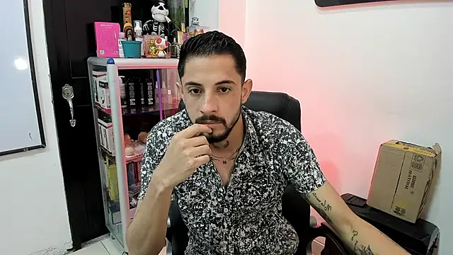 Erick Wall online show from March 2026 04:44:02 PM
