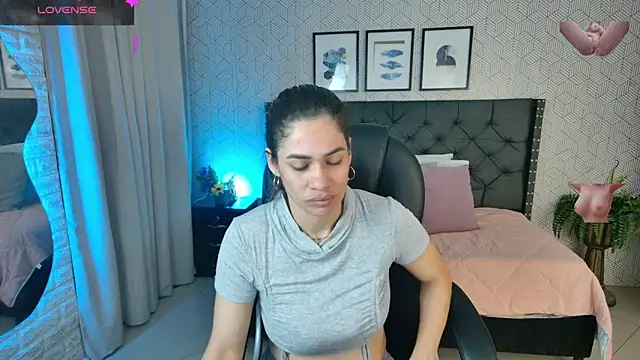 sussy  stone online show from December 2024 12:52:01 PM