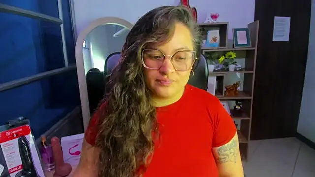 SaraThomso online show from September 2025 03:23:01 AM