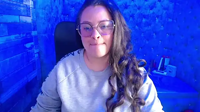 SaraThomso online show from September 2025 03:31:02 AM