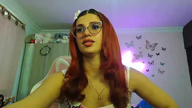 Snapshot of caroline_jonson chatting on May 2026 07:58:02 PM caroline jonson online show from May 2026 07:58:02 PM