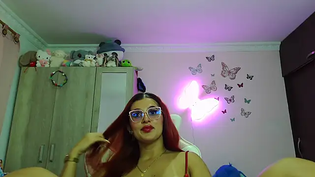 Snapshot of caroline_jonson chatting on July 2026 10:01:02 PM caroline jonson online show from July 2026 10:01:02 PM