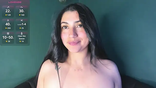 Danna 777  online show from October 2025 10:19:01 PM