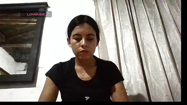 Snapshot of stefany_sexxx chatting on March 2025 02:08:01 AM stefany sexxx online show from March 2025 02:08:01 AM