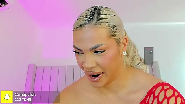 Shelynna azzul online show from November 2025 08:14:01 PM