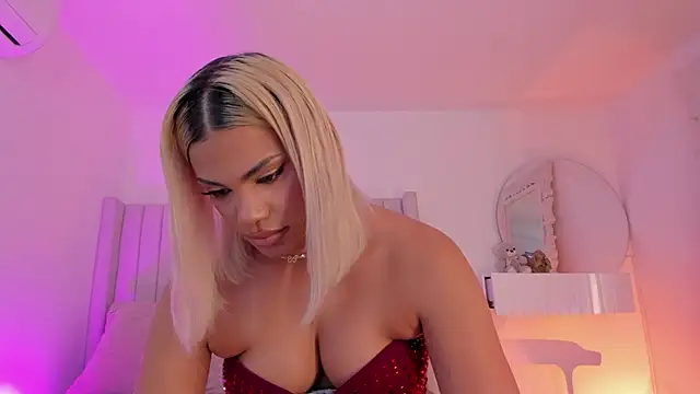 Shelynna azzul online show from February 2026 09:15:01 PM