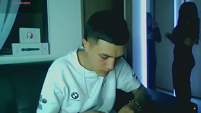 Tifanny Sweett online show from January 2026 12:28:01 AM