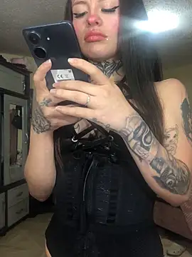 Tifanny Sweett online show from April 2026 09:11:01 AM