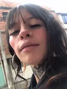 Tifanny Sweett online show from October 2025 03:46:01 PM