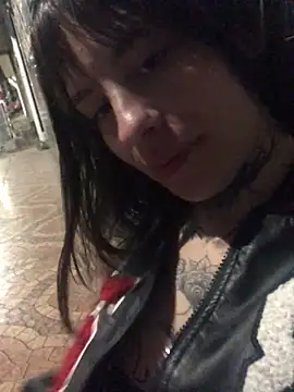 Tifanny Sweett online show from April 2026 04:30:01 AM