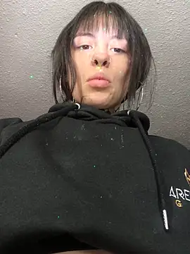 Tifanny Sweett online show from October 2025 02:59:02 AM