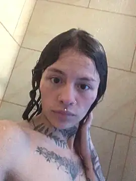 Tifanny Sweett online show from September 2025 04:24:01 AM