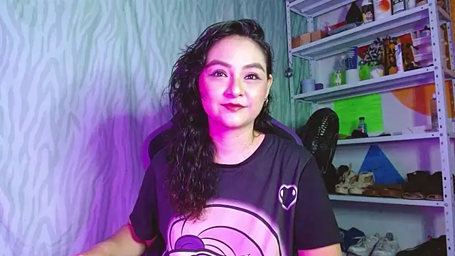 Kaory 32 online show from May 2026 10:05:01 PM