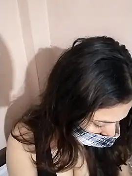 PRINCESS ZANNAT online show from April 2026 05:17:02 PM