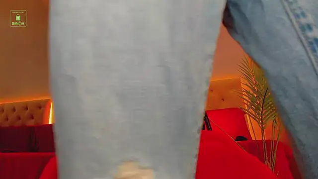 Whitney Svonn online show from December 2024 10:32:01 AM