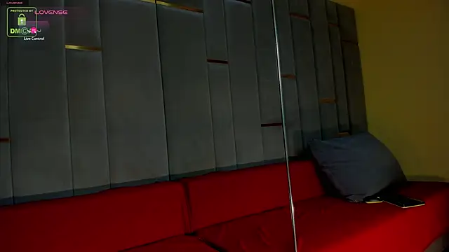 Whitney Svonn online show from February 2025 04:39:02 PM