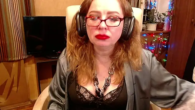 Miss Tress online show from June 2026 09:57:02 PM