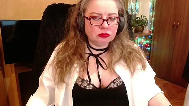 Miss Tress online show from February 2025 05:26:02 PM