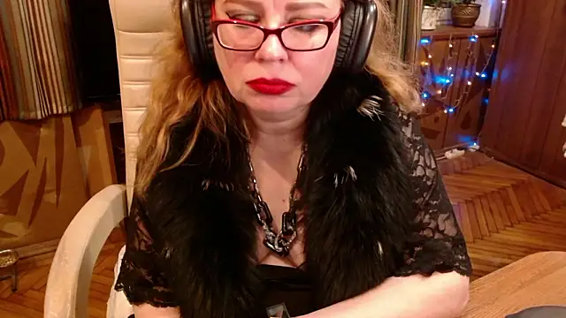 Miss Tress online show from February 2026 05:29:01 PM